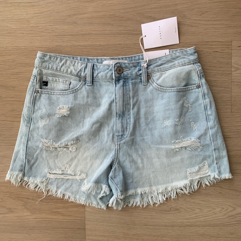 NWT Like Seriously Light Wash Denim KanCan Shorts High Rise Denim Large